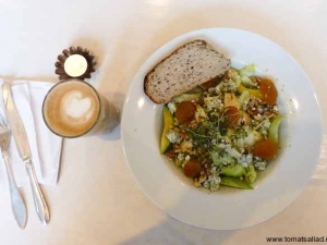 illustrationer Sallad på biscuit café