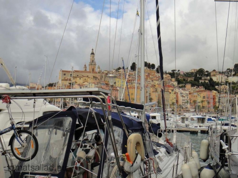 Vieux port i Menton