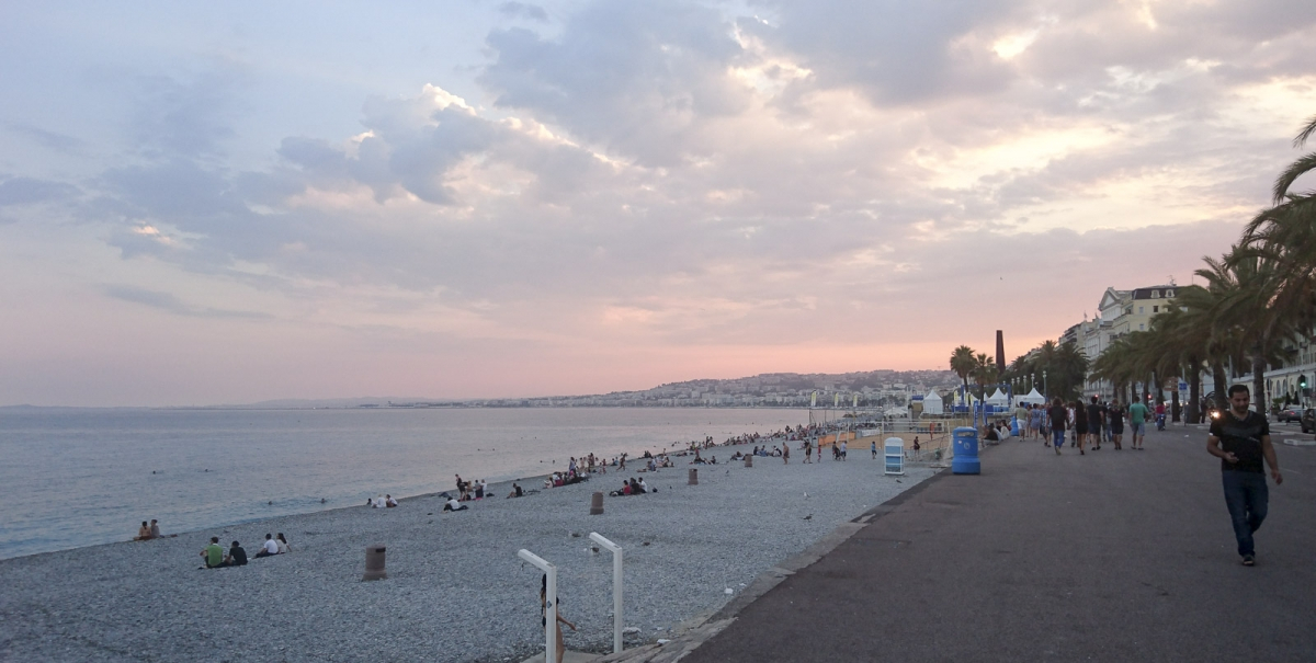 nice-promenade-des-anglais-44