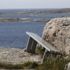 bänk med utsikt på Vrångö